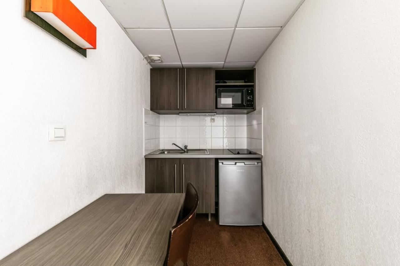 Studio Privatif Dans Hotel Residence Nimes Gare Eksteriør bilde
